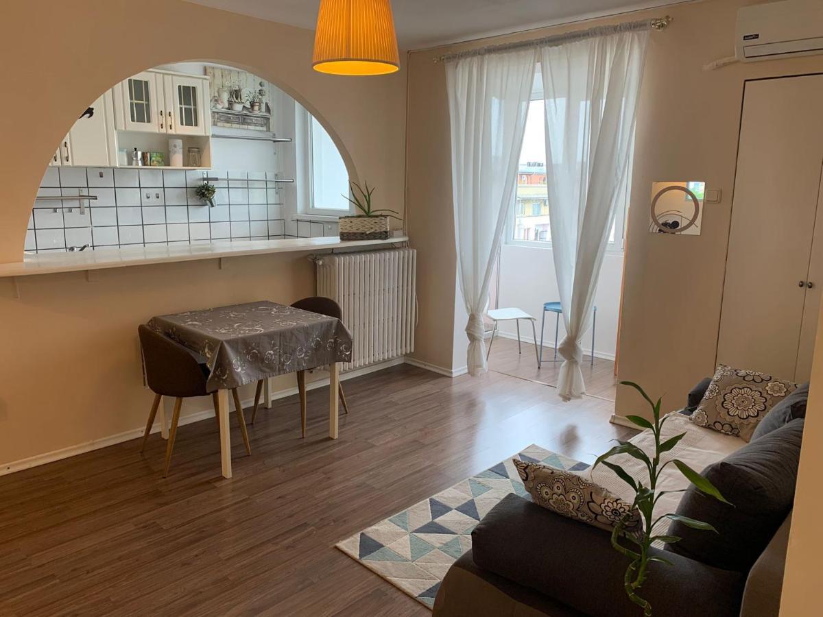 Eva Twin Apartments บูคาเรสต์ ภายนอก รูปภาพ