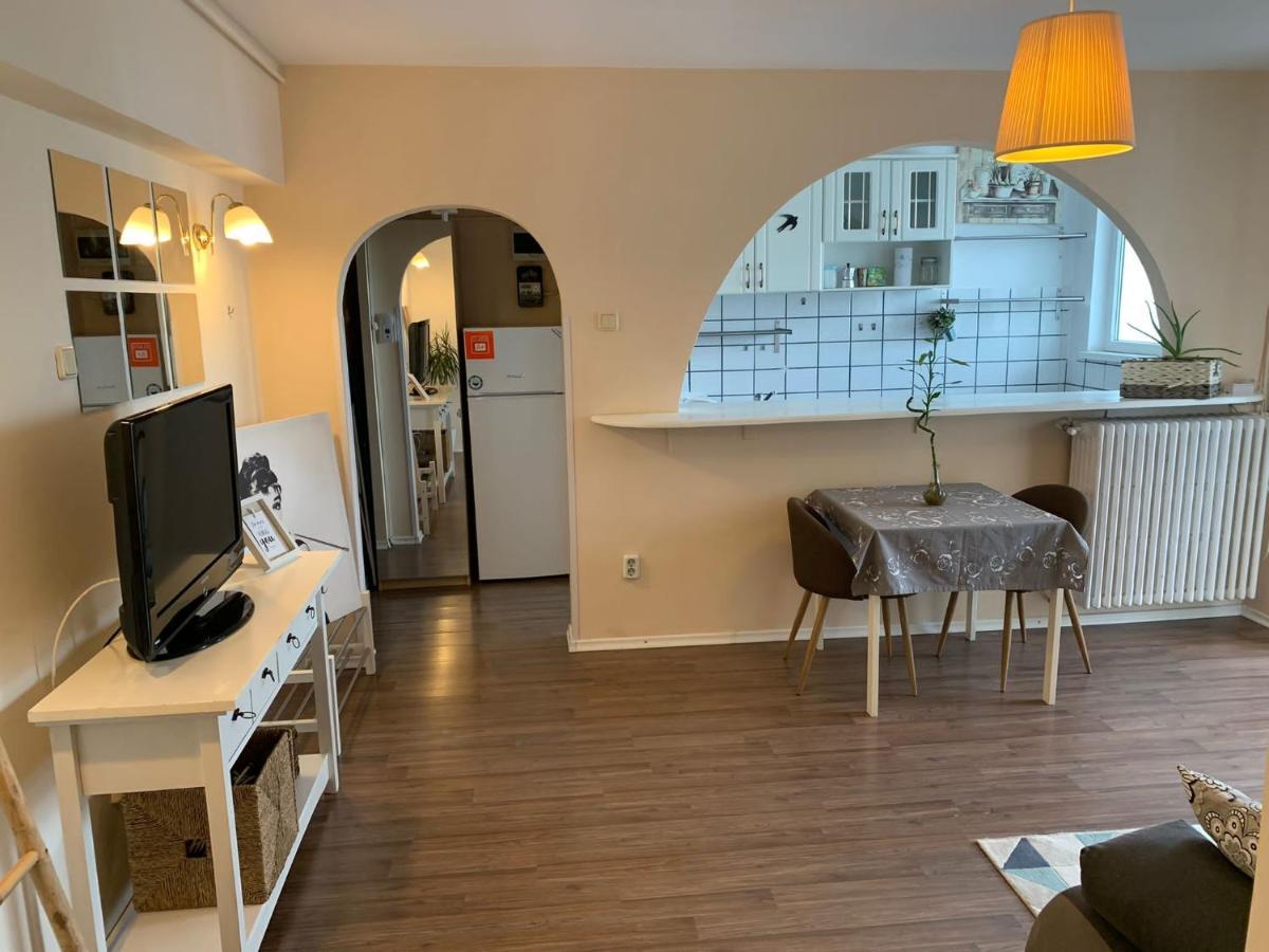 Eva Twin Apartments บูคาเรสต์ ภายนอก รูปภาพ
