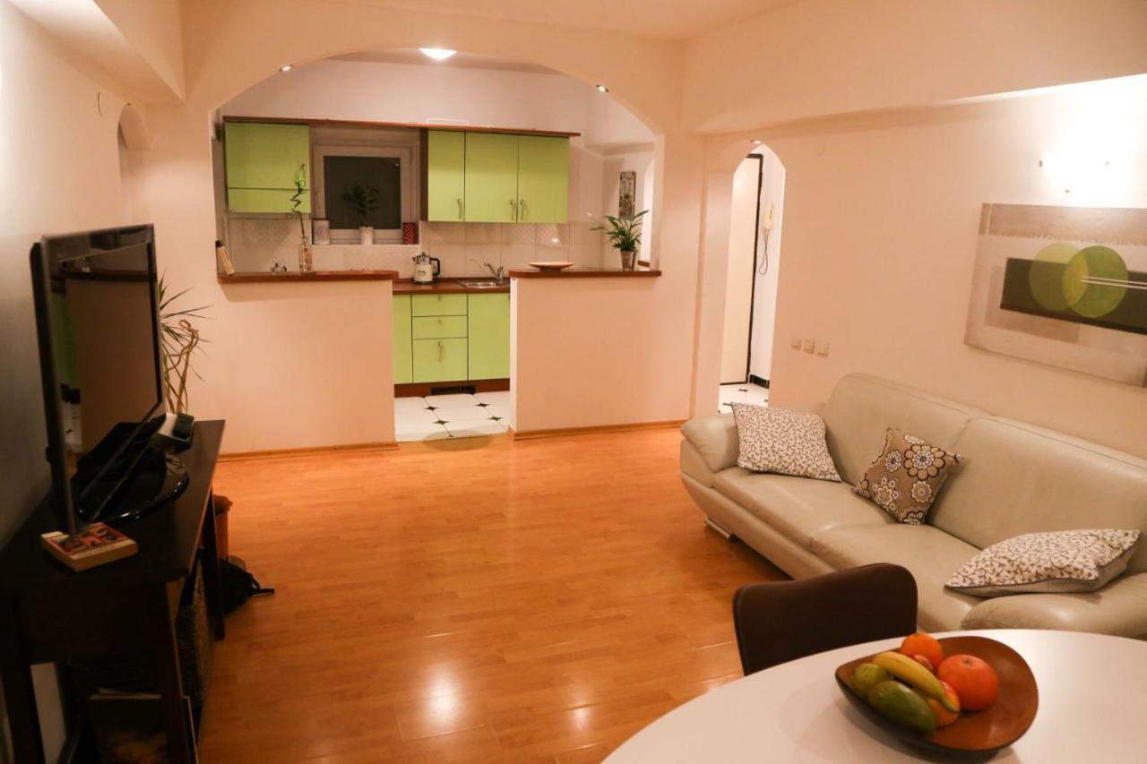 Eva Twin Apartments บูคาเรสต์ ภายนอก รูปภาพ