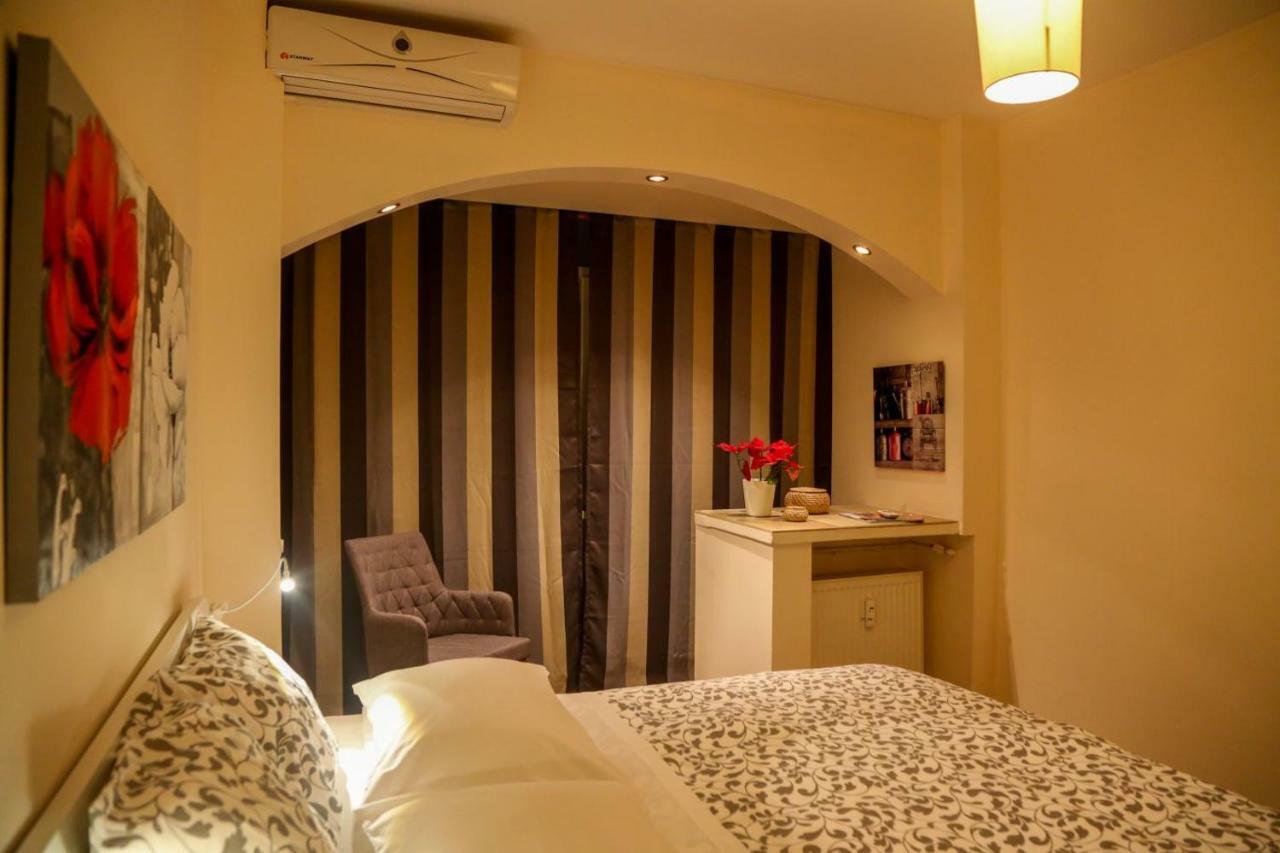 Eva Twin Apartments บูคาเรสต์ ภายนอก รูปภาพ