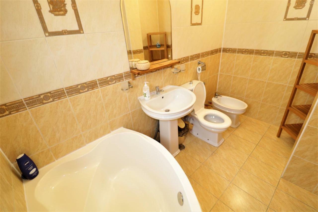 Eva Twin Apartments บูคาเรสต์ ภายนอก รูปภาพ