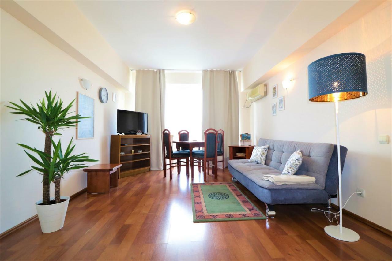 Eva Twin Apartments บูคาเรสต์ ภายนอก รูปภาพ