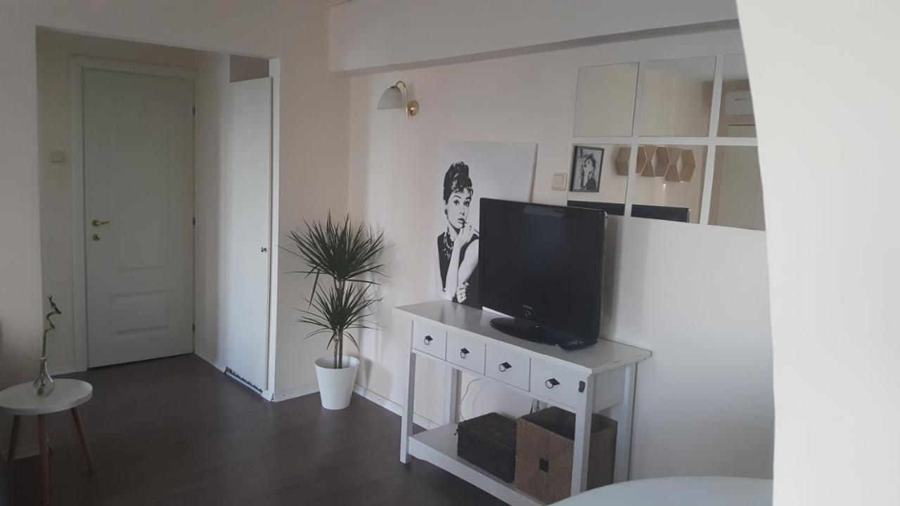 Eva Twin Apartments บูคาเรสต์ ภายนอก รูปภาพ